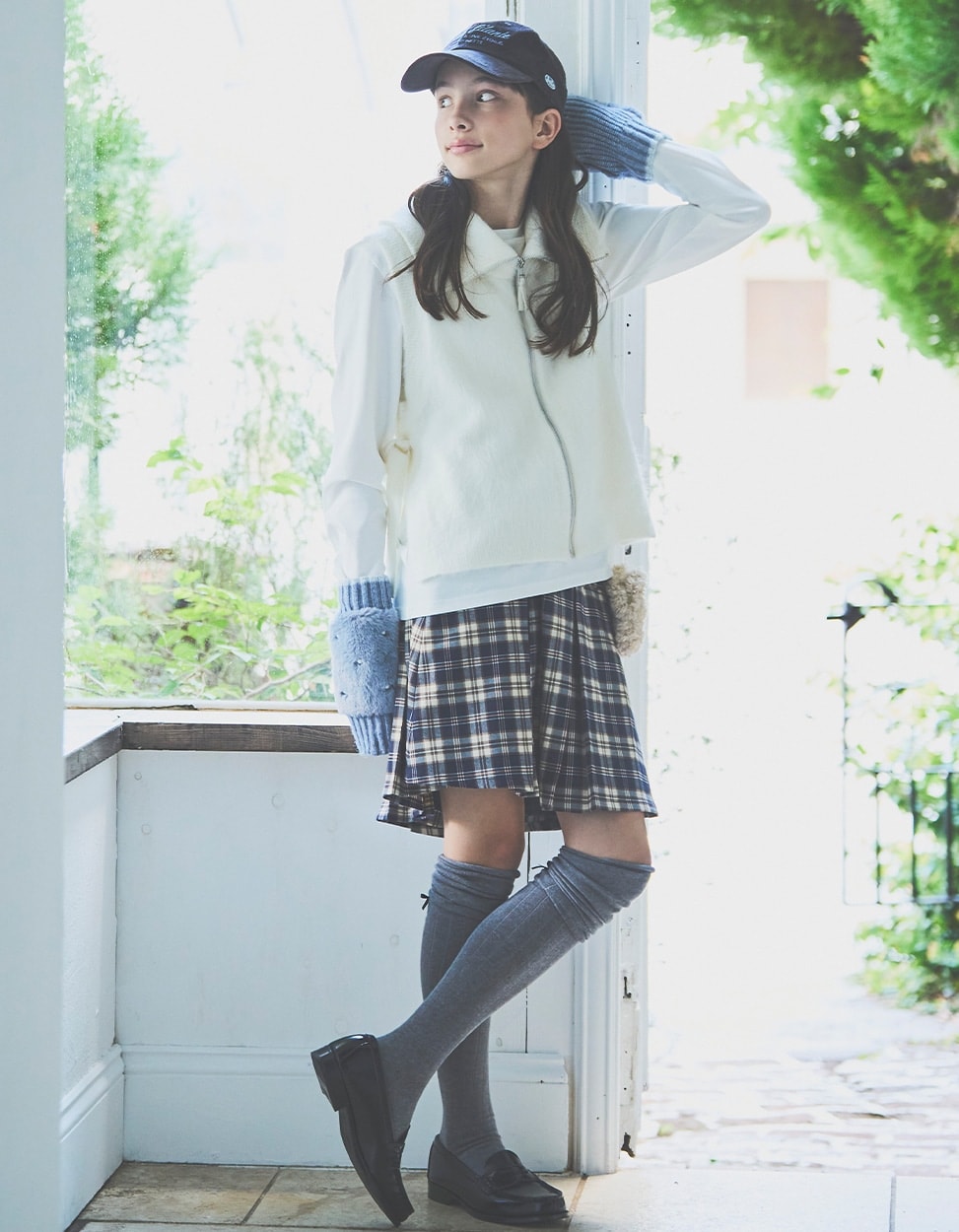 pom ponette junior 2025 WINTER COLLECTION