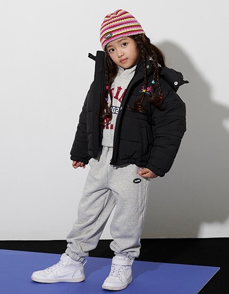 X-girl Stages WINTER COLLECTION