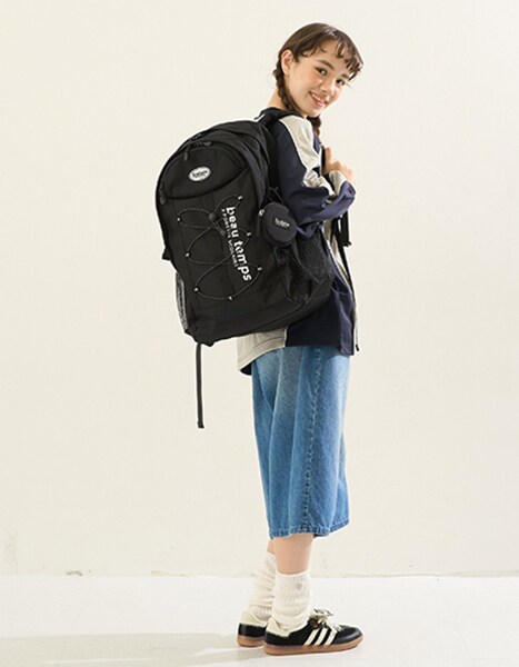 pom ponette AMI 2025 SPRING COLLECTION