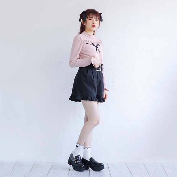 【Melteen】 ベルト付きフリルショートパンツ