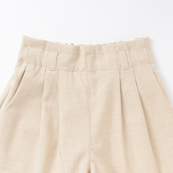 【関税込み】Holzweiler ベージュ Fusan ショートパンツ フロントタックショートパンツ(140cm ベージュ): ジュニア