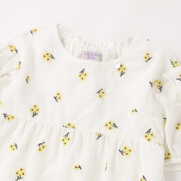 美品☆ アナスイミニ　小花刺しゅうワンピース　140 美品☆ アナスイミニ 小花刺しゅうワンピース 140 - メルカリ