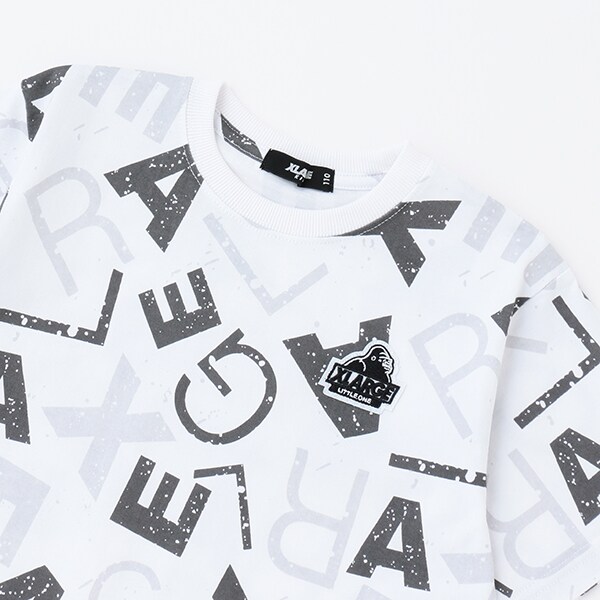 ロゴ総柄半袖Tシャツ