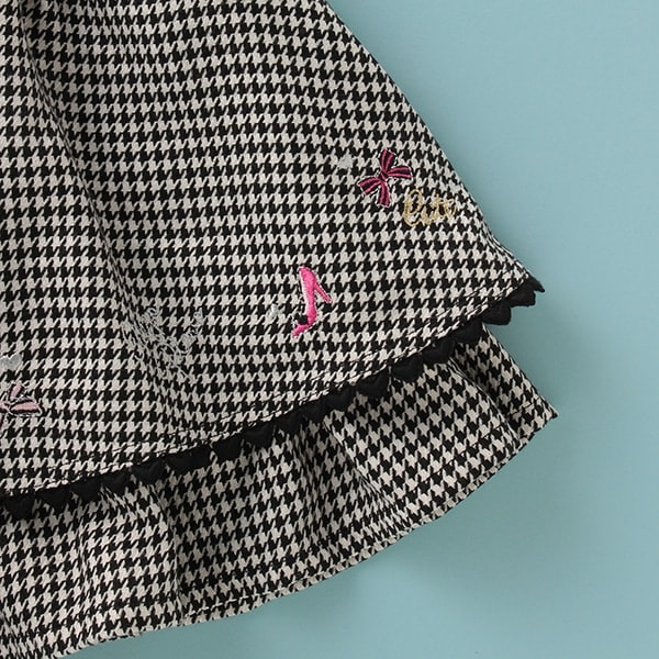 千鳥柄裾刺しゅうフリルキュロット(90 黒): キッズ - ナルミヤ