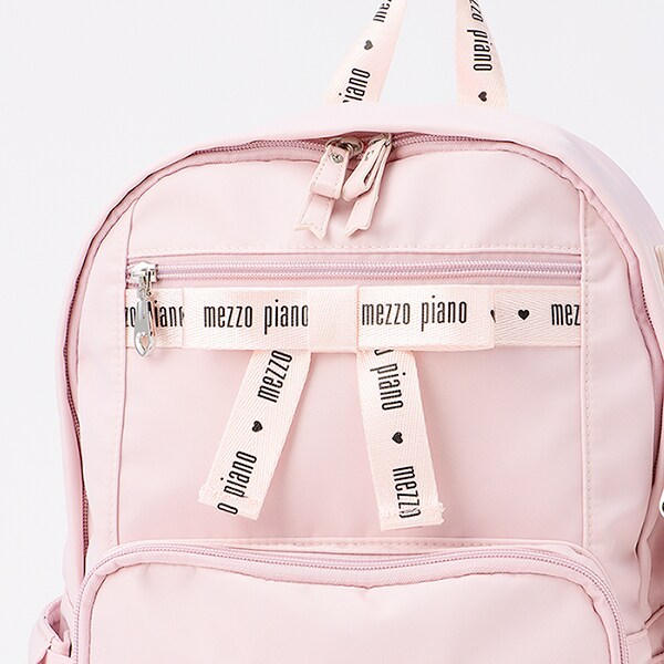 お値下げ!! mezzo piano  ハートロゴビ ッグリュック  ピンク 約21L ハートポーチつきロゴリボンリュック(F ライト ピンク