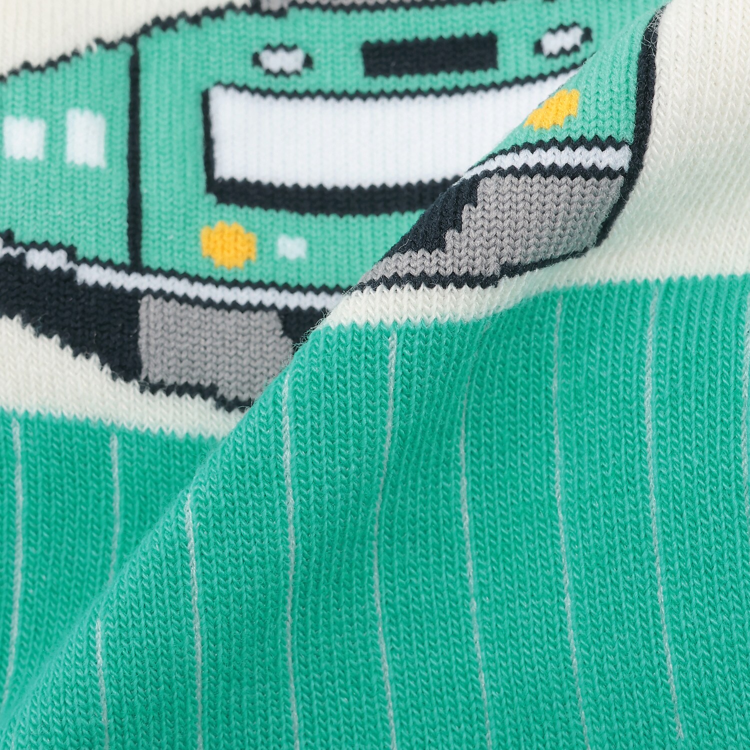 5353413