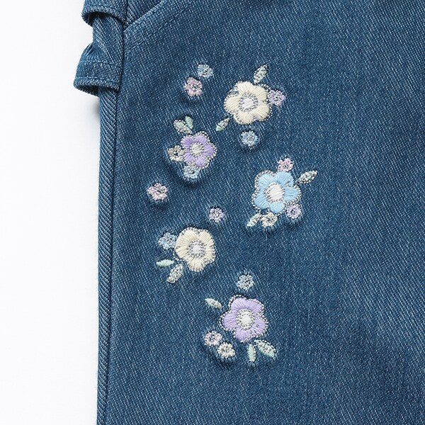 &エルシーの猫と花刺繍の黒キュロットパンツ ZW COLLECTION 刺繍入りキュロットパンツ - ブラック | ZARA