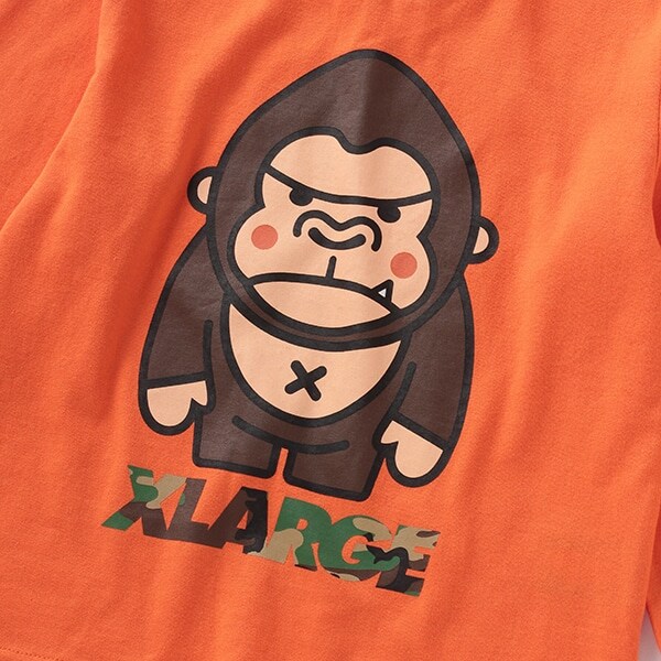 ファニーゴリラプリントTシャツ