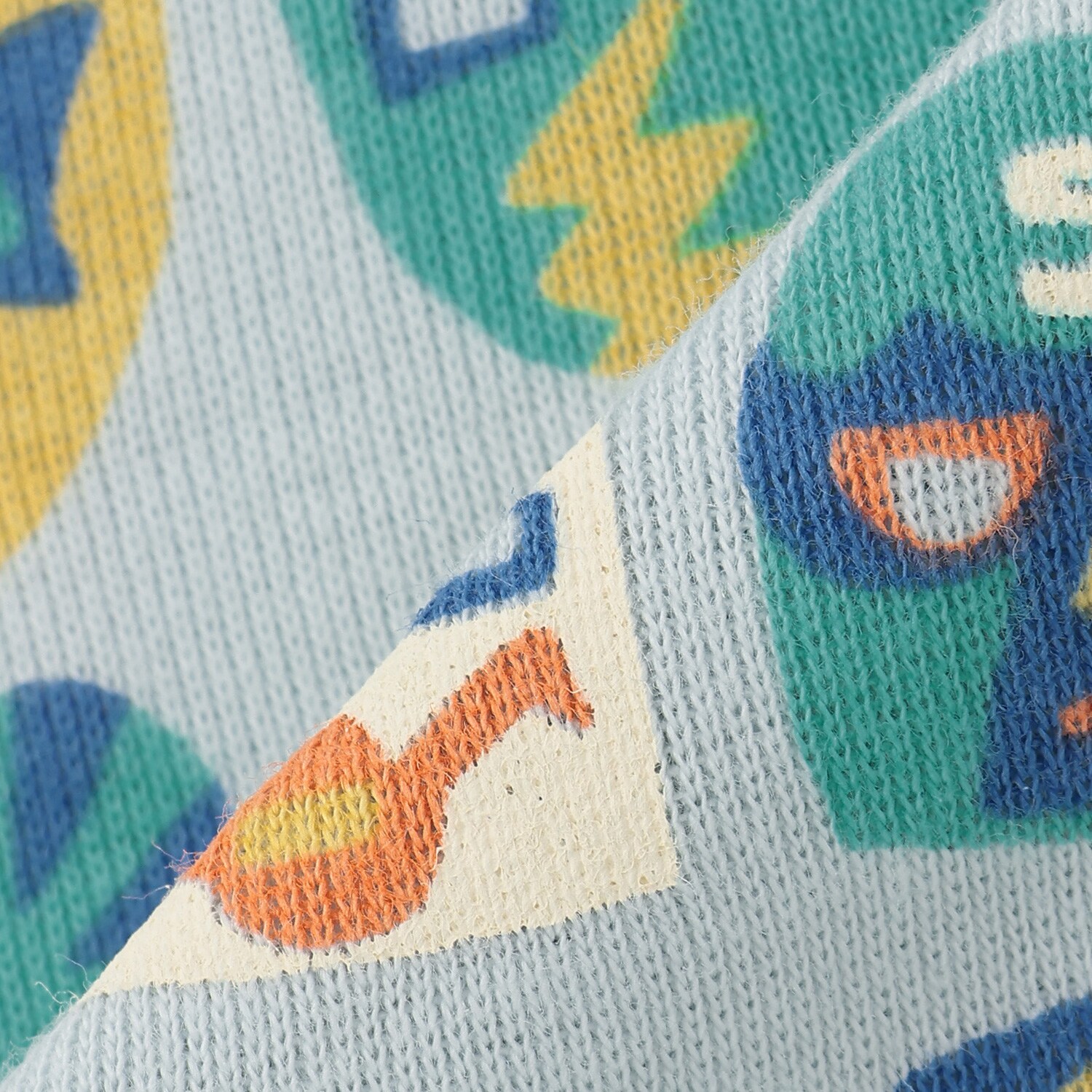 6953429