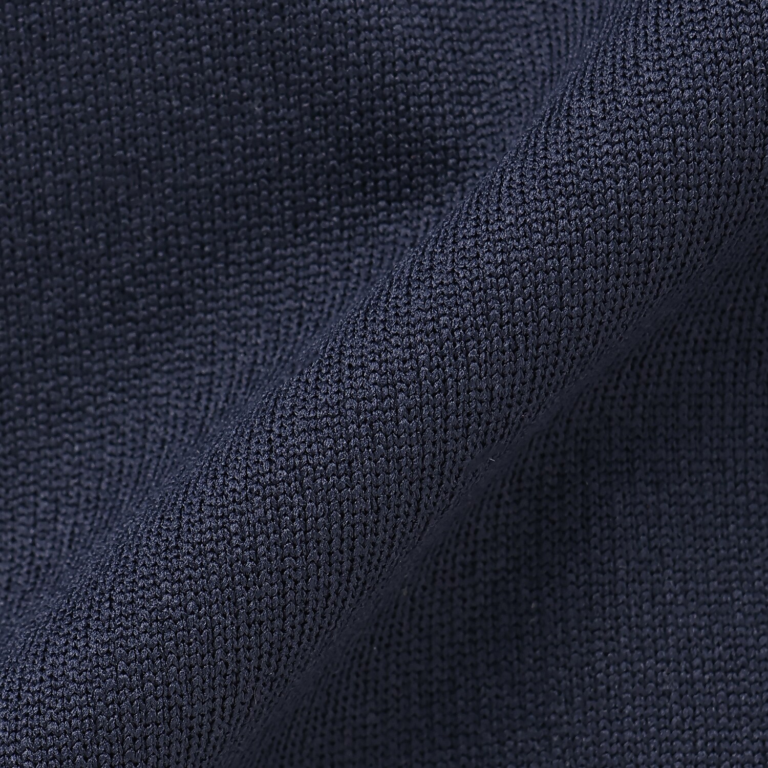 8353609