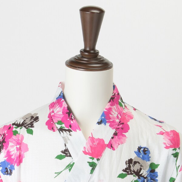 【新品】kate spade kids ブルーミング フラワー浴衣 140 花柄 新品】kate spade kids ブルーミング フラワー浴衣 140 花柄