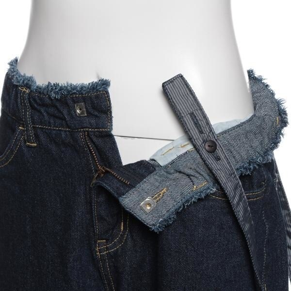 サスペンダーつきデニムロールアップワイドパンツ