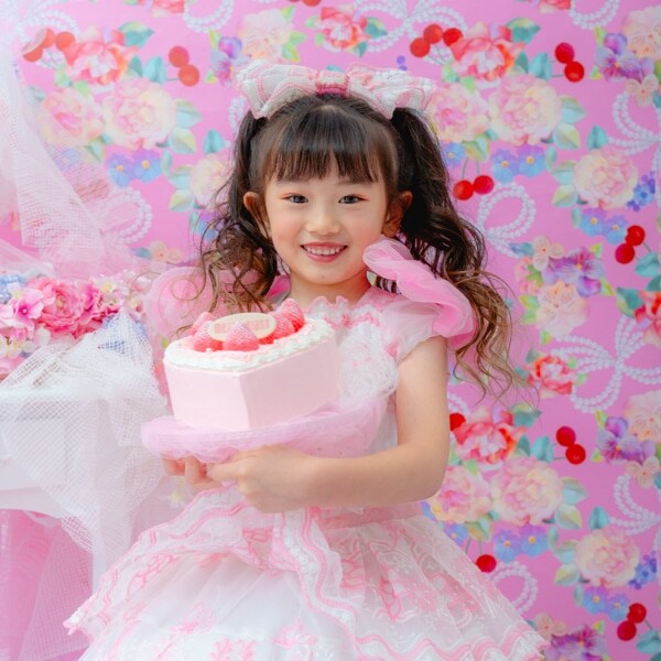 メゾ ピアノ ストロベリー プリンセスケーキ撮影プラン スタジオ撮影  