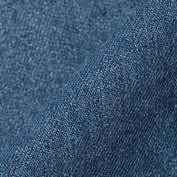 7433103
