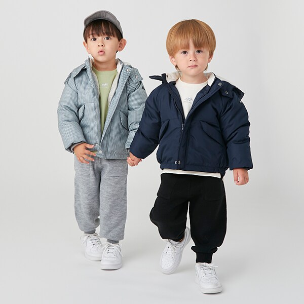 アルファベットロゴキャップ
