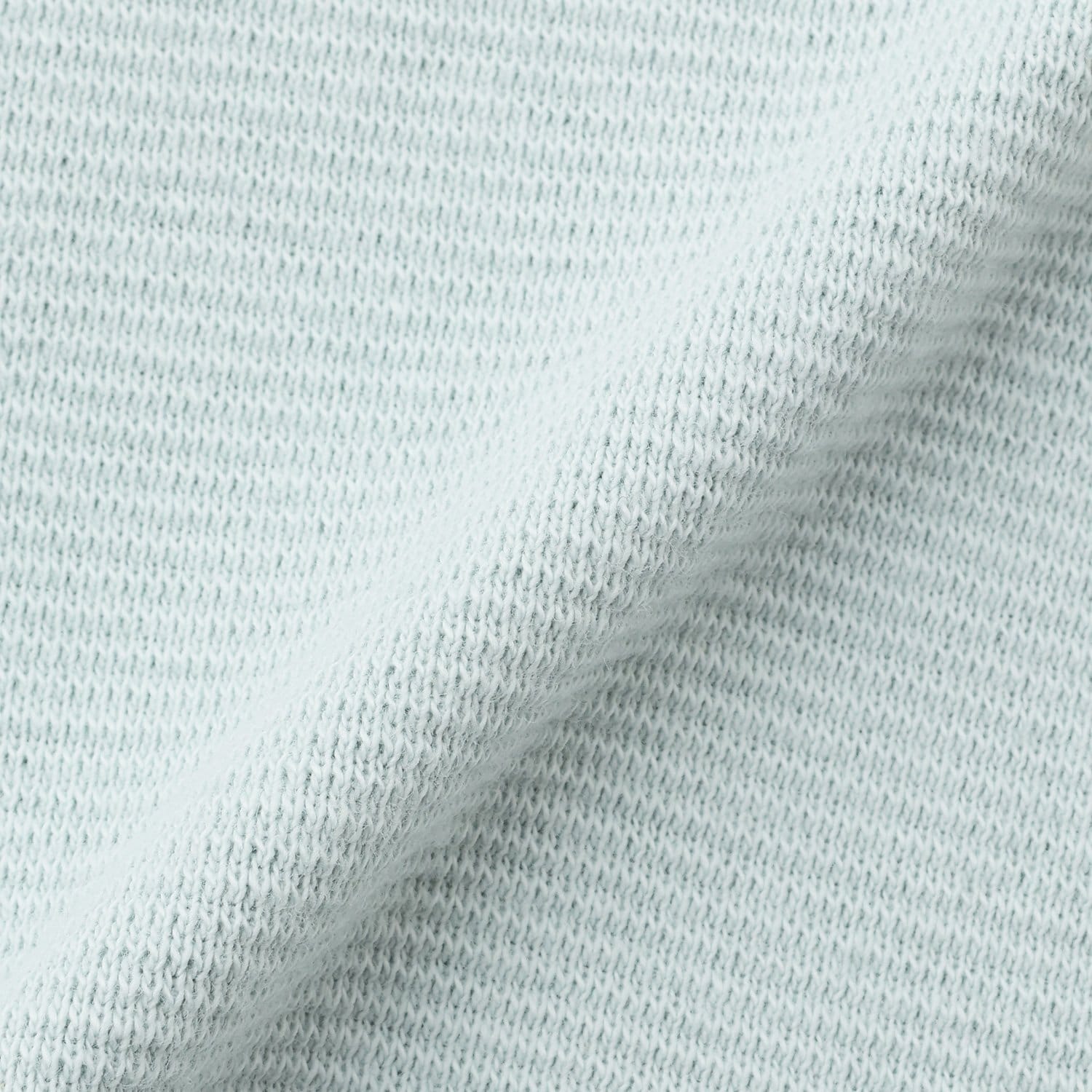 3054100
