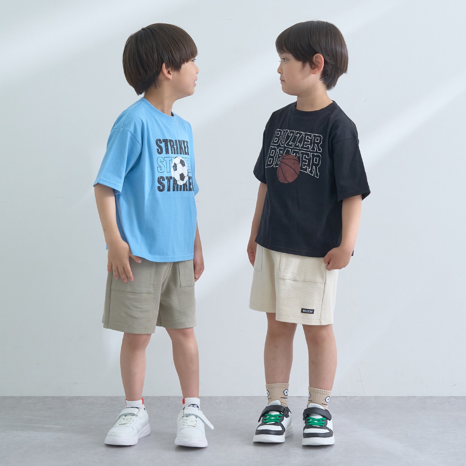 b.ROOM スポーツプリントTシャツ