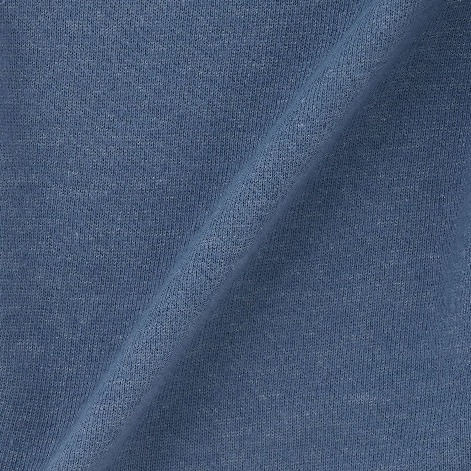 1562101