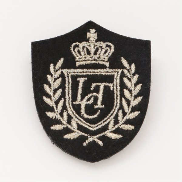 8343618