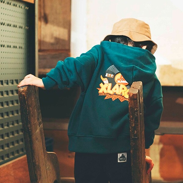 XLARGEサウンドパーカ