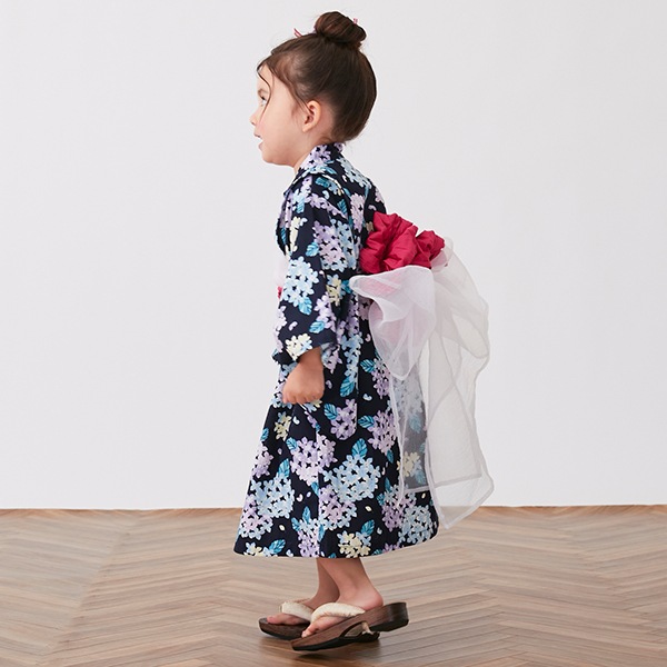 紫陽花柄浴衣(90cm 紺): キッズ - ナルミヤ オンライン公式サイト