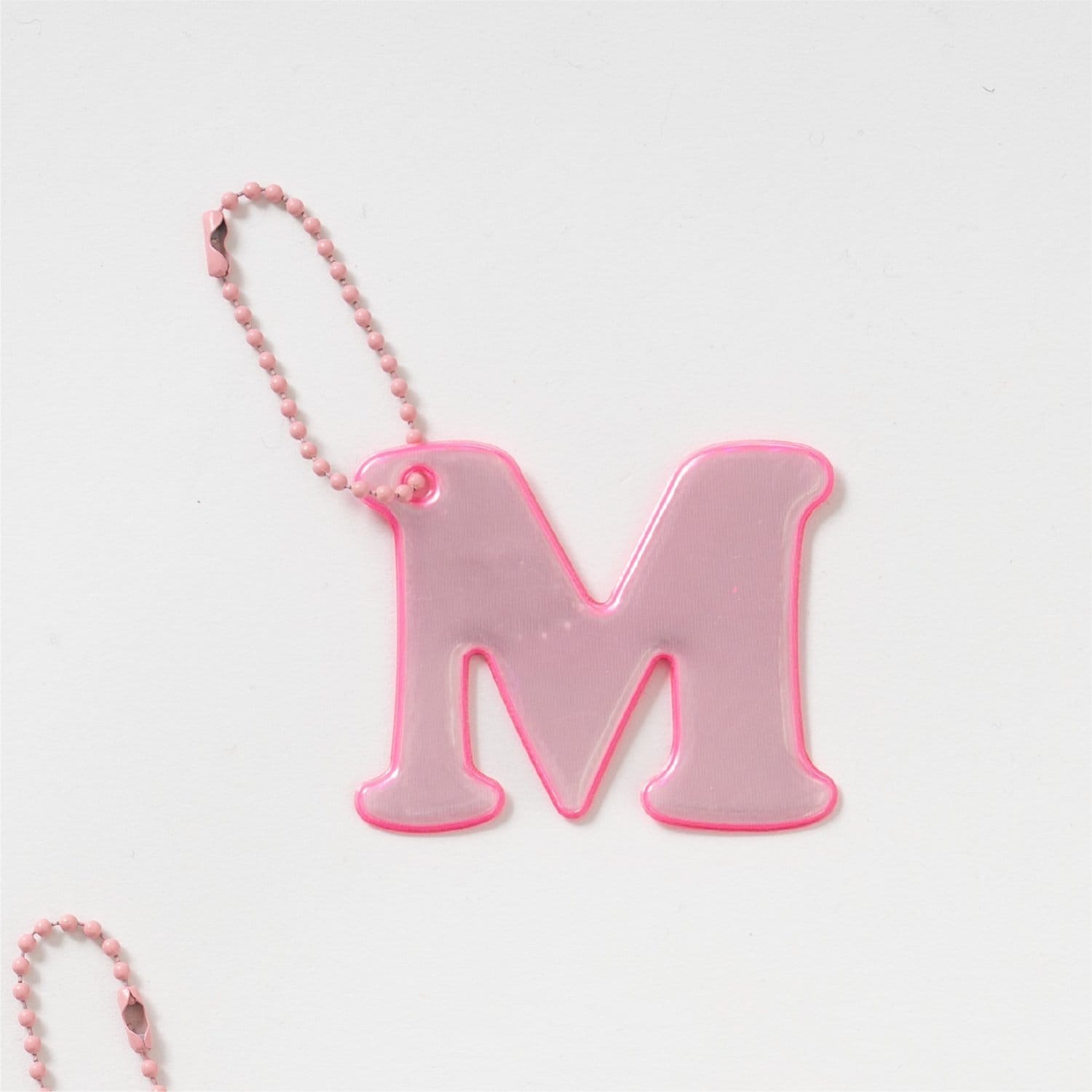 あんしんアルファベットリフレクターチャーム(ピンク)