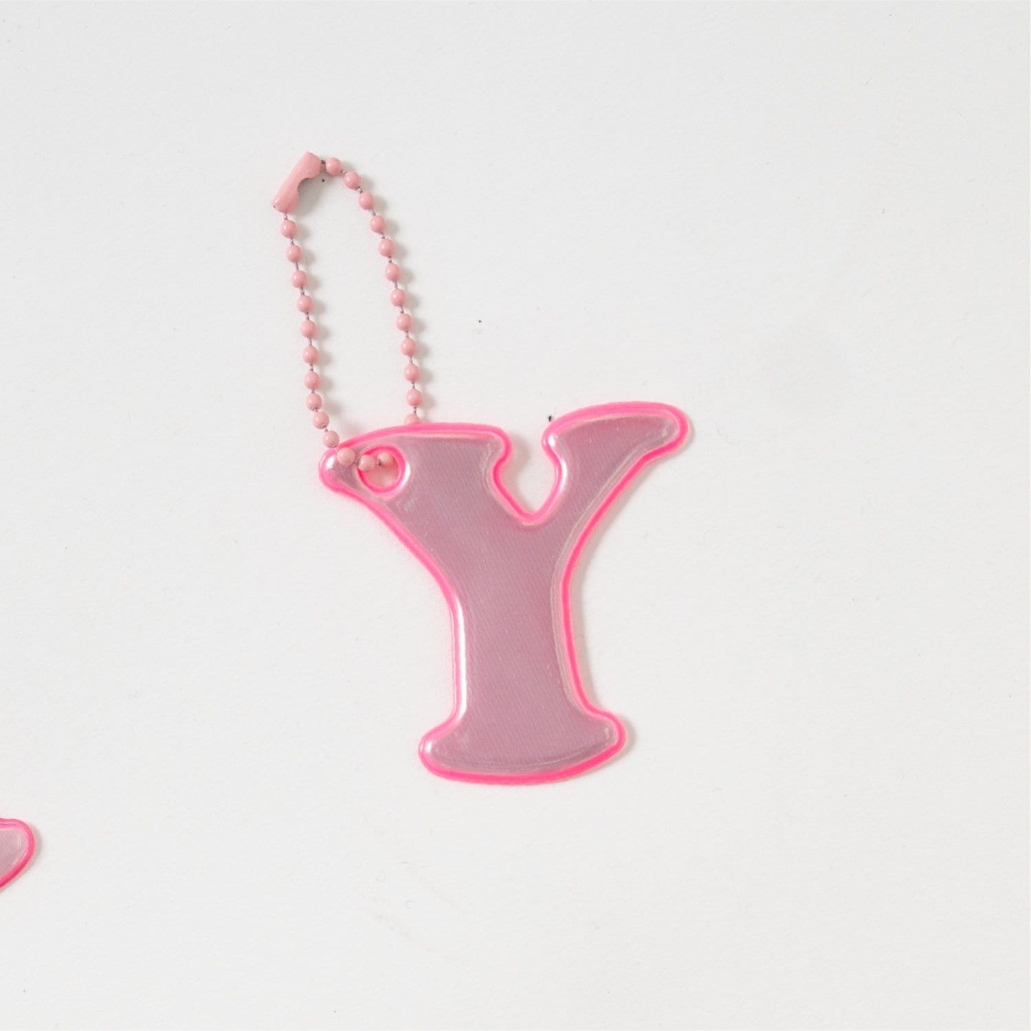 あんしんアルファベットリフレクターチャーム(ピンク)