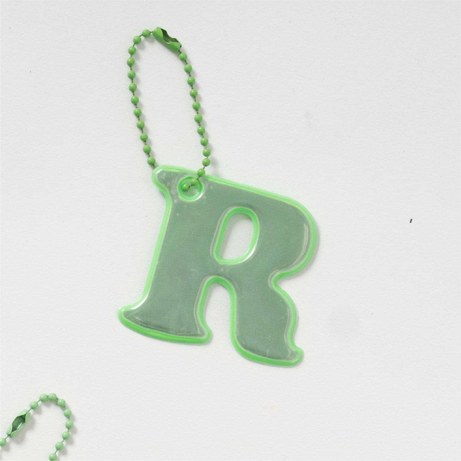 あんしんアルファベットリフレクターチャーム(緑)