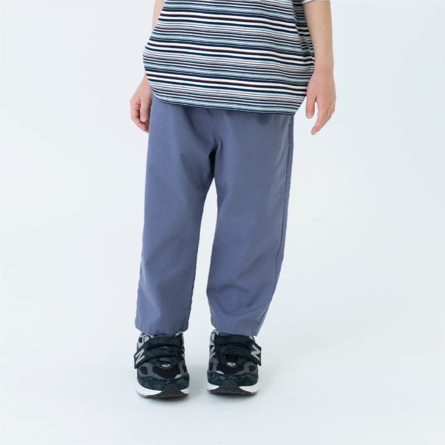 タック入り８分丈クロップドパンツ