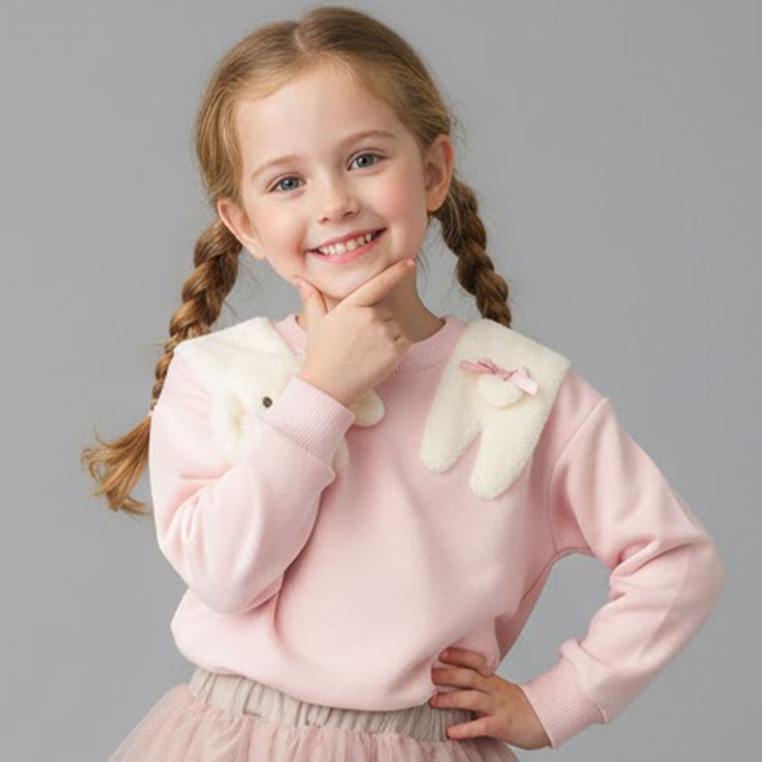 うさぎモチーフ裏毛トレーナー