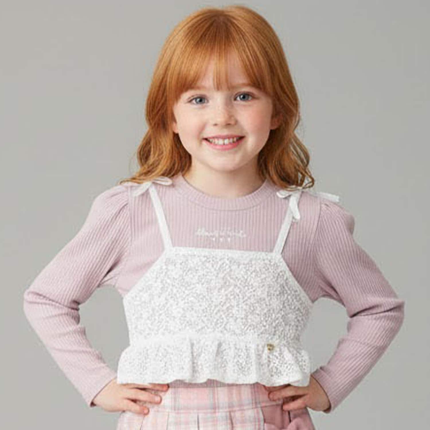 レースビスチェ風Tシャツ