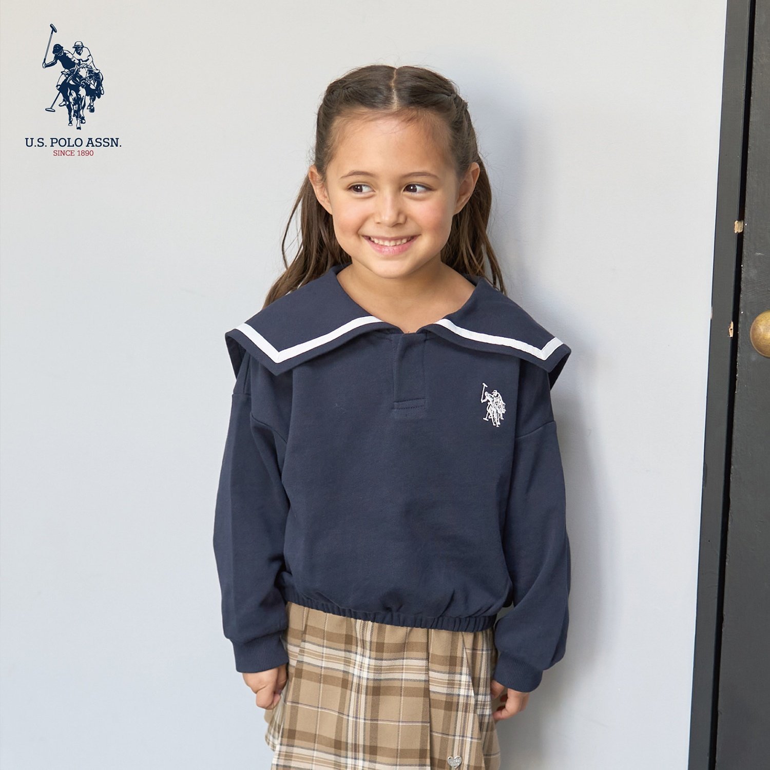 【U.S.POLO ASSN.】ワンポイント刺しゅう衿付きスウェット