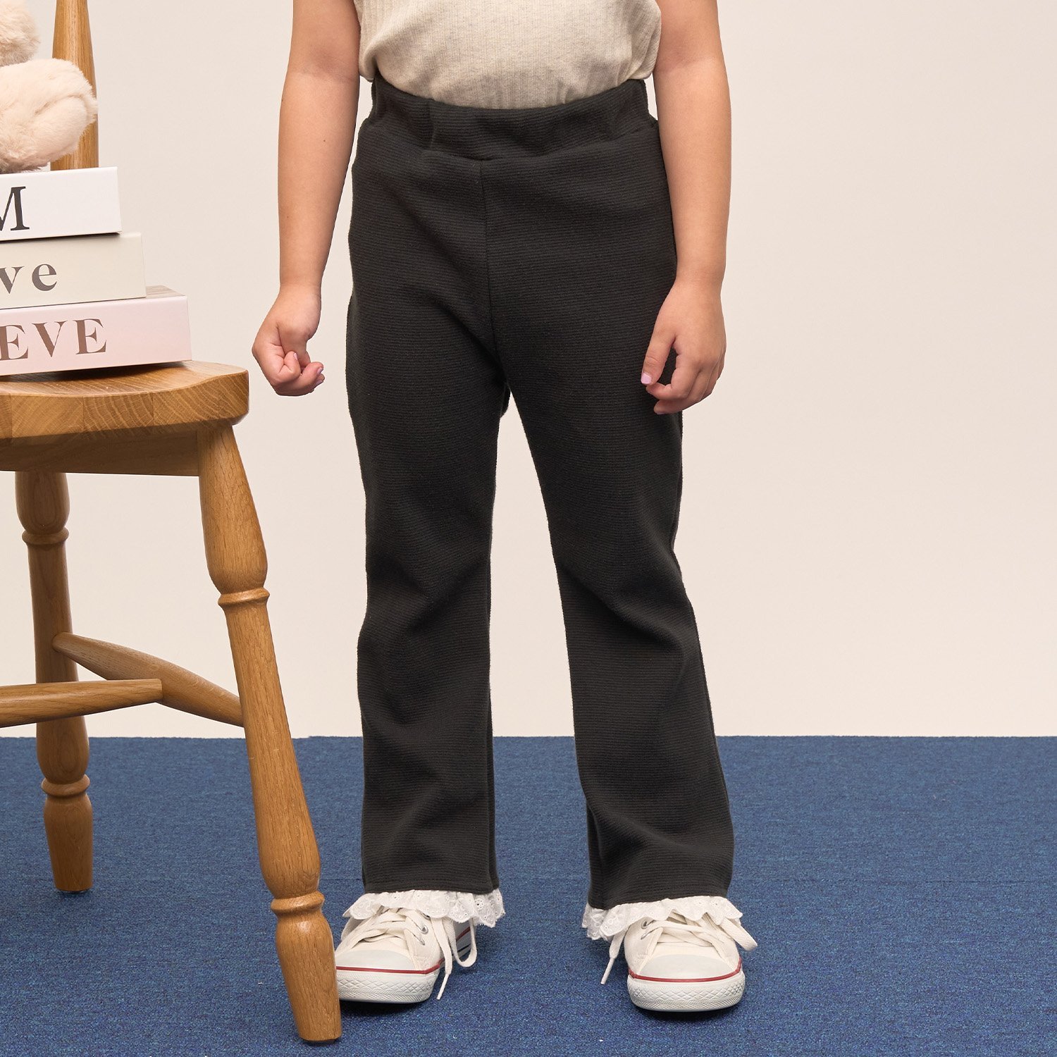 【ともパン】【防汚・速乾】裾チェリーレースフレアパンツ