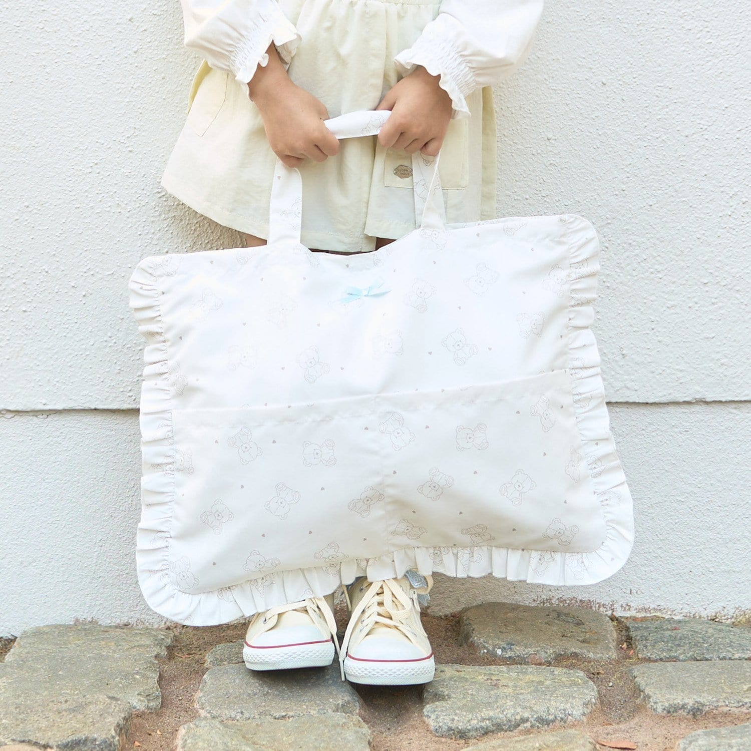 【予約/1月中旬～1月下旬入荷予定】【スクール対応】【撥水・防汚・耐久・UV】リボン付きフリルレッスンバック