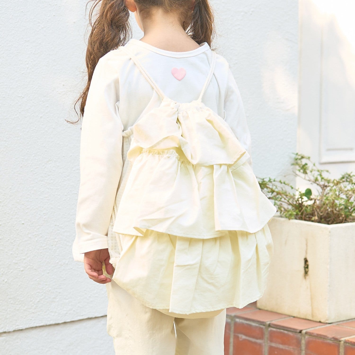 【予約/1月中旬～1月下旬入荷予定】【スクール対応】【撥水・防汚・耐久・UV】フリルらくらくナップ