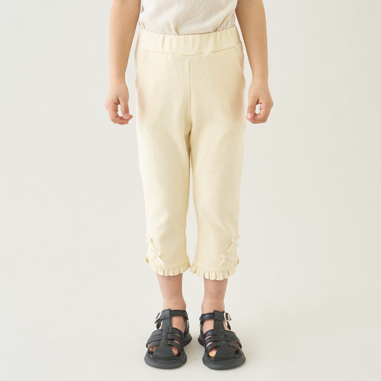 【ともパン】【防汚・UV・接触冷感】裾ラウンドフリル７分丈カプリパンツ