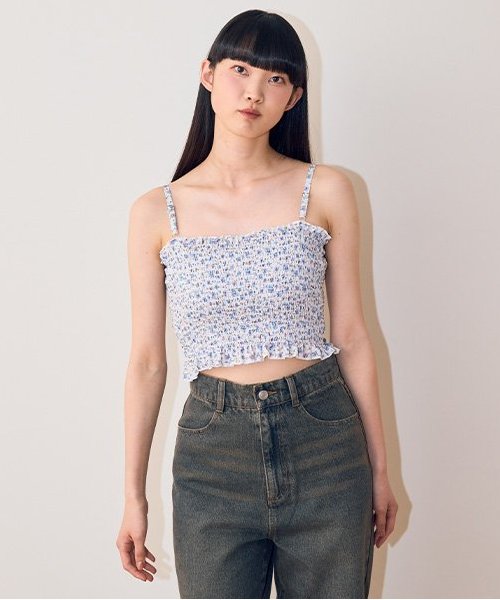 花柄シャーリングブラトップ【韓国ファッション】