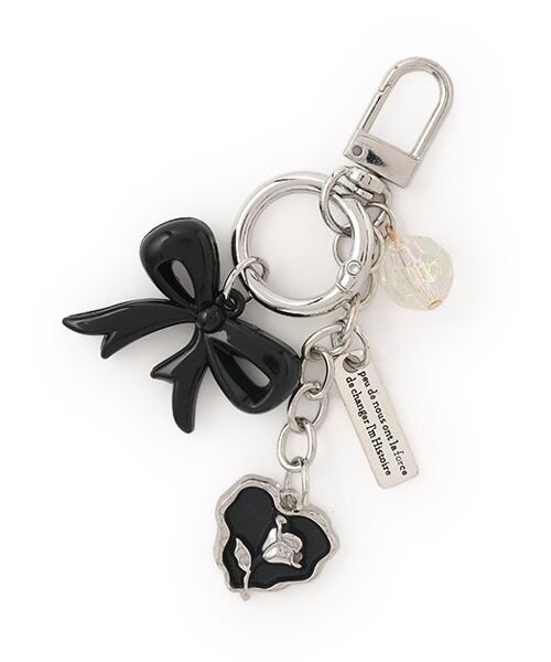 ビーズつき2連チャーム【韓国ファッション】