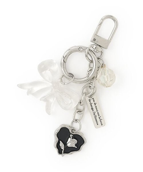 ビーズつき2連チャーム【韓国ファッション】