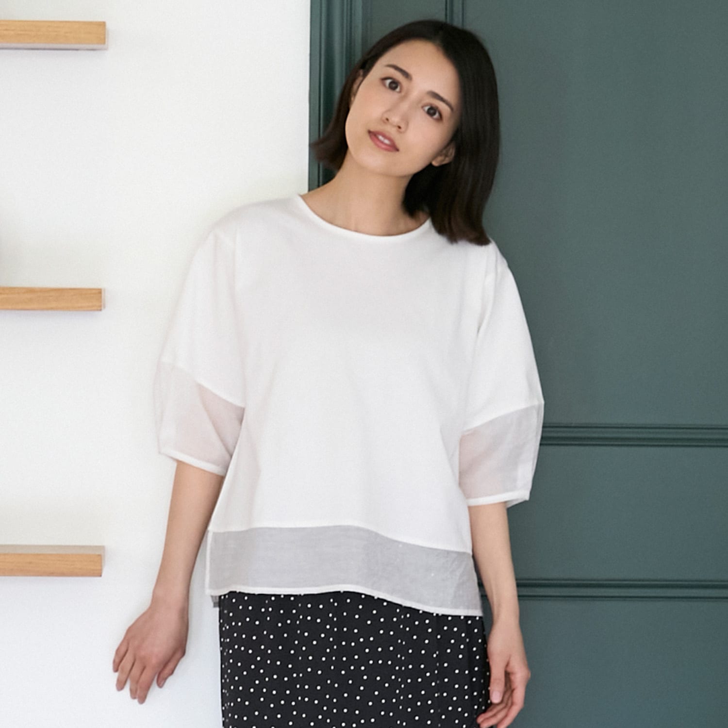 ランタンスリーブプルオーバー