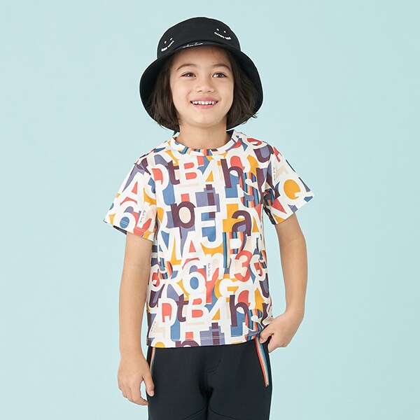 アルファベット総柄半袖Tシャツ