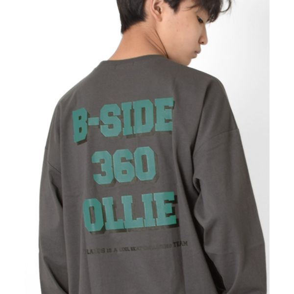 ビッグシルエット・オーバーラッピングバックプリントTシャツ
