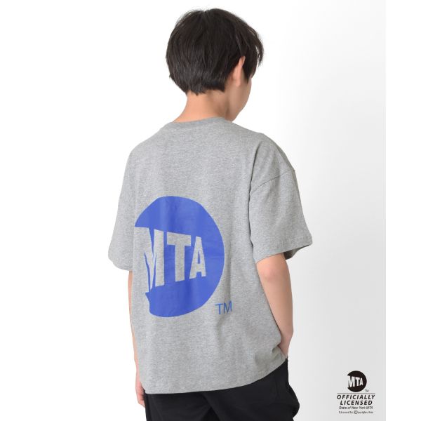 【WEB限定】【MTA(メトロポリタン・トランスポーテーション・オーソリティ)】メインロゴプリント半袖Tシャツ