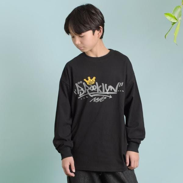 フロントグラフィティプリント長袖Tシャツ