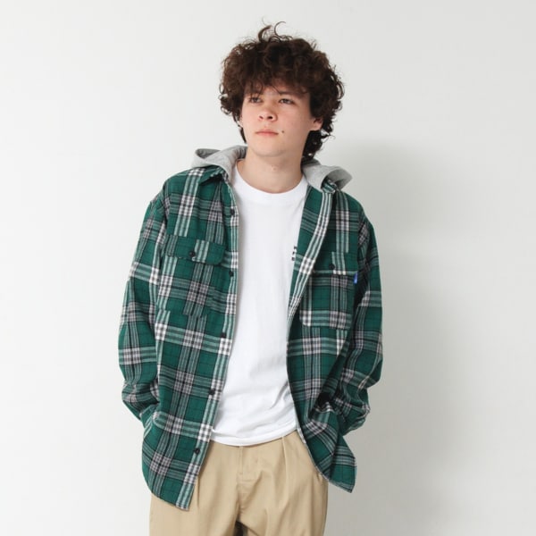 フード付きチェックシャツ