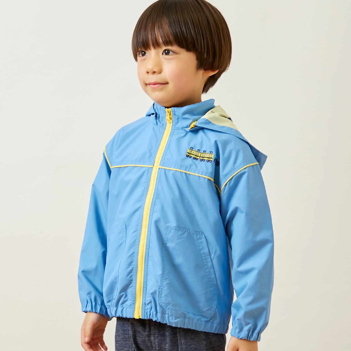 タフタ ウィンドブレーカー