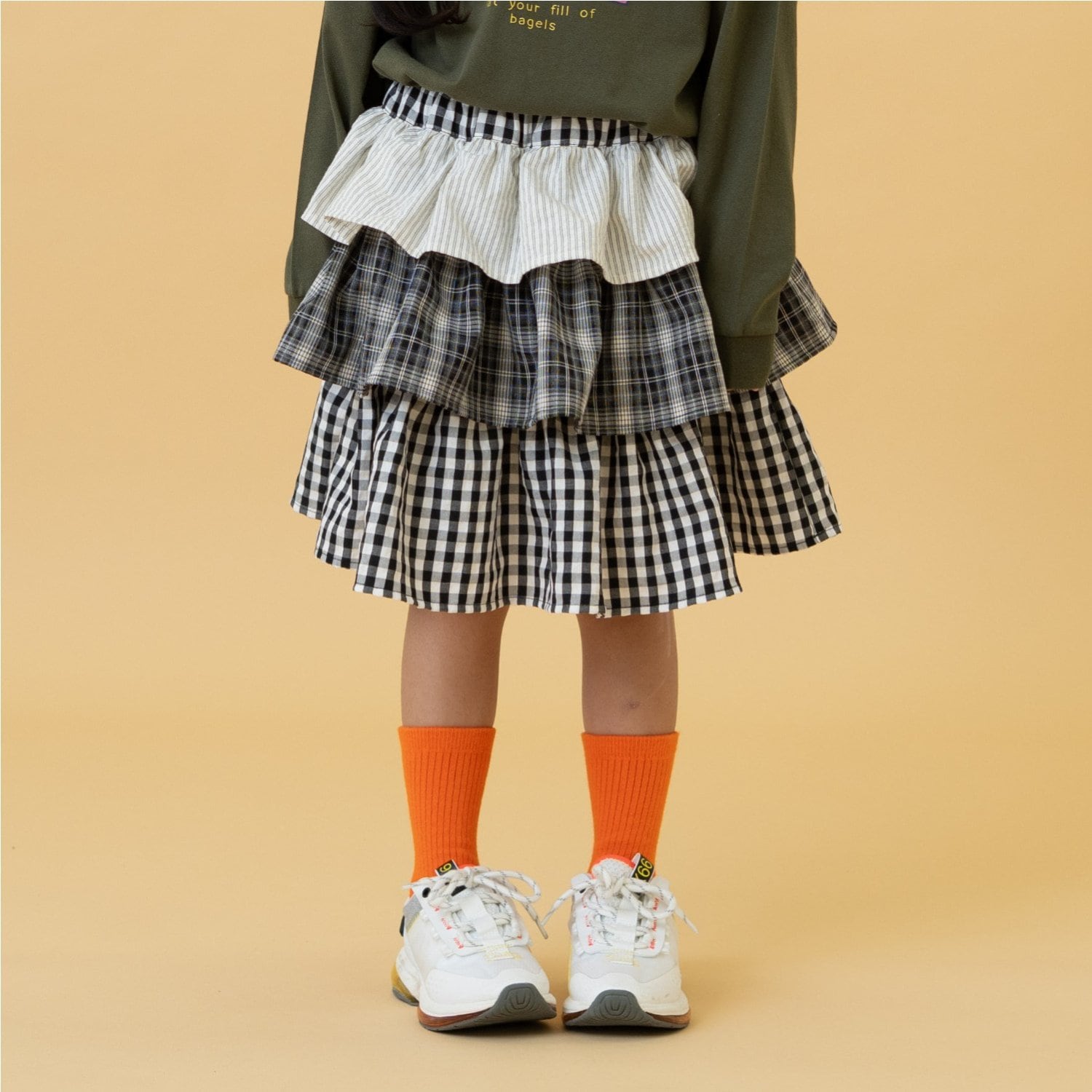 ペプラムフリルインパン付きスカート