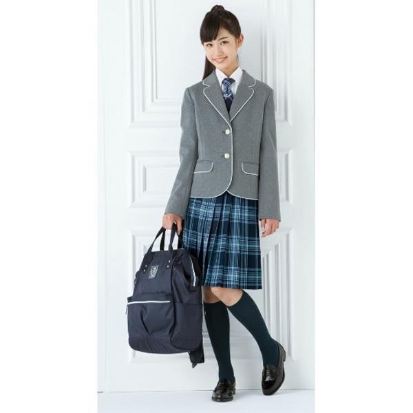 バッジつきパイピングジャケット