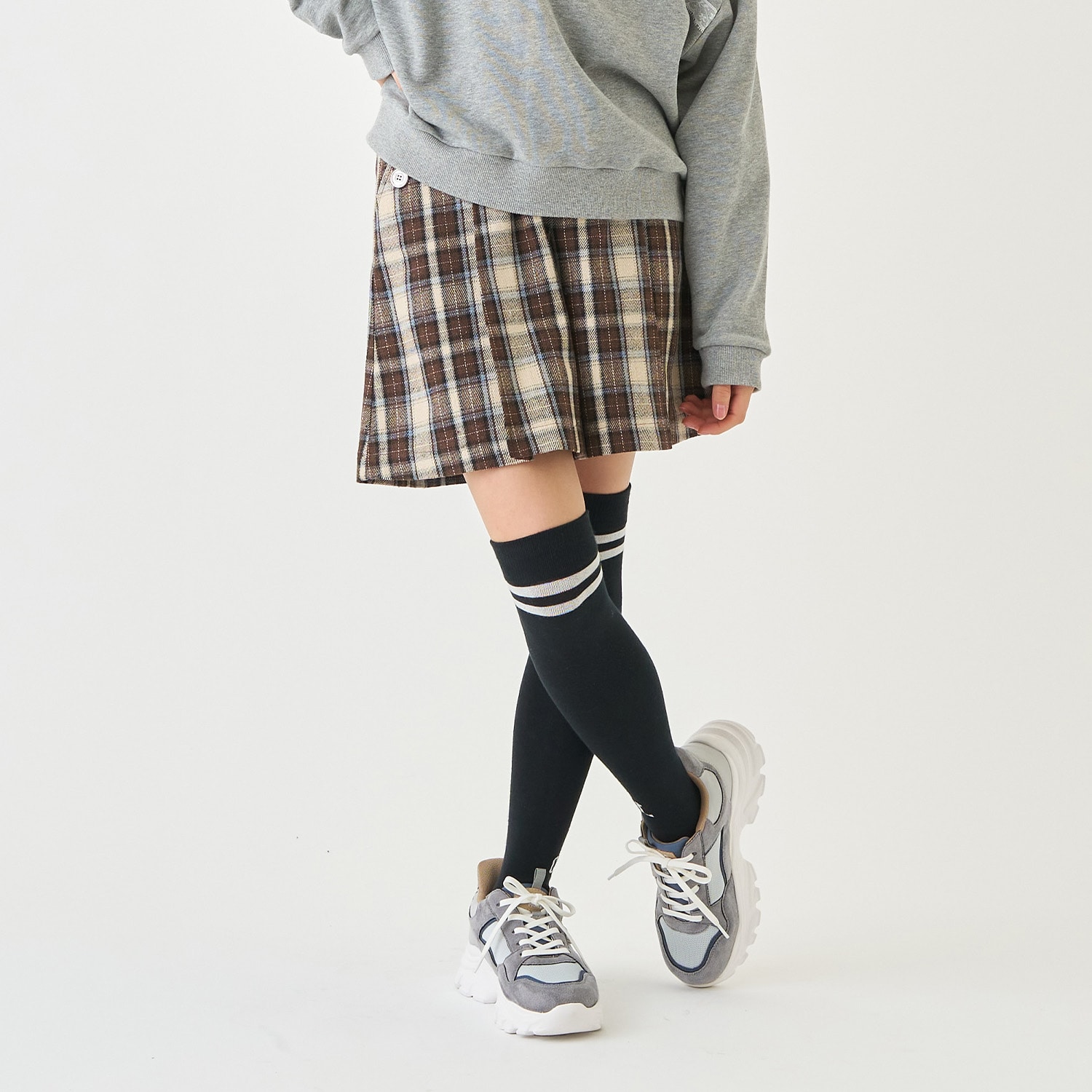 ボタンタックキュロット