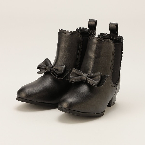 リボンつきサイドゴアブーツ